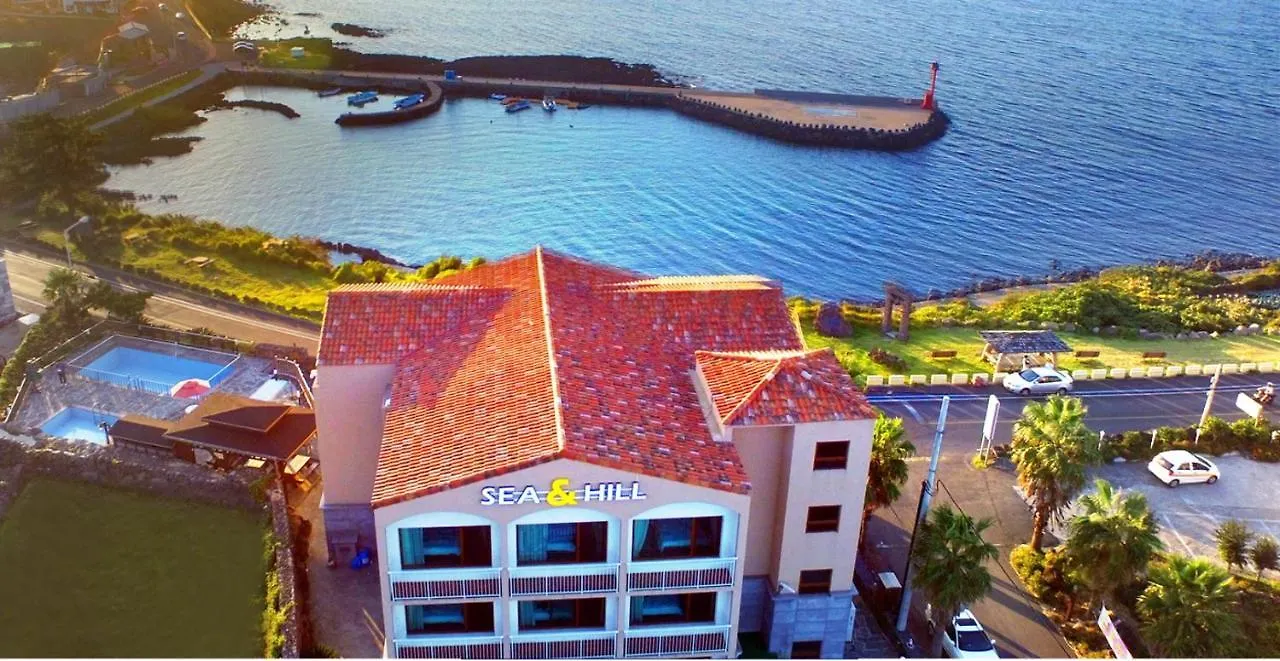 Sea And Hill Spa Pension location