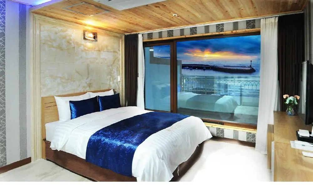 Hébergement de vacances Sea And Hill Spa Pension Haga-ri